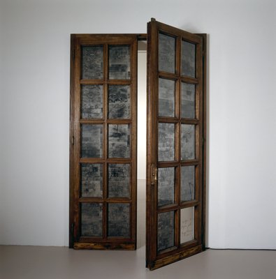 Giuseppe Penone, Svolgere la propria pelle – Porta finestra (To Unroll One’s Skin – Window Door), 1970